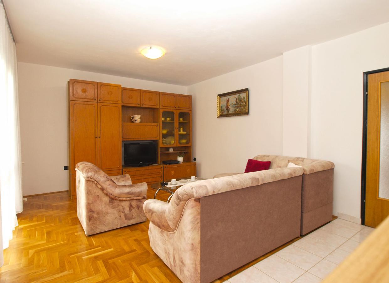 Apartment Dean 1595 Fažana Εξωτερικό φωτογραφία